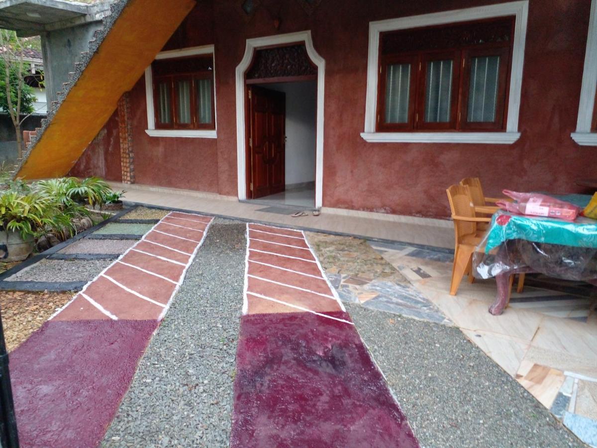 Star Home Stay Бентота Экстерьер фото