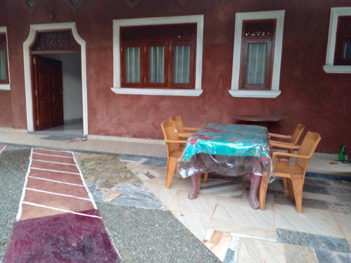 Star Home Stay Бентота Экстерьер фото